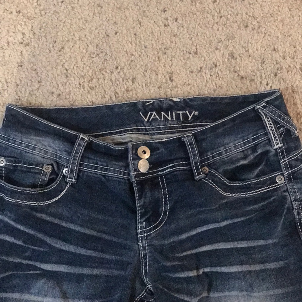 Jeans - Picture 2 of 4